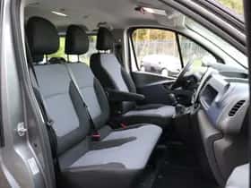 Opel Vivaro (2019) thumbnail 17
