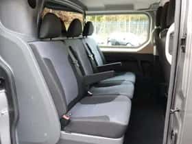 Opel Vivaro (2019) thumbnail 18