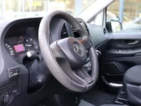 Mercedes-Benz Vito (2016) thumbnail 6