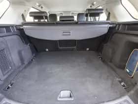 Land Rover Discovery Sport (2016) thumbnail 13