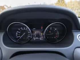 Land Rover Discovery Sport (2016) thumbnail 27