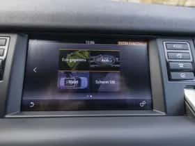 Land Rover Discovery Sport (2016) thumbnail 41
