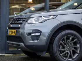 Land Rover Discovery Sport (2016) thumbnail 10