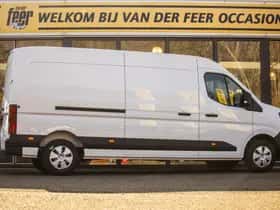 Nissan Interstar (2024) thumbnail 5