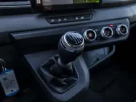 Nissan Interstar (2024) thumbnail 30