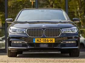 BMW 7-Serie (2016) thumbnail 2