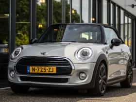 MINI Cooper (2017) thumbnail 12