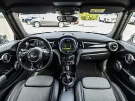 MINI Cooper (2017) thumbnail 22