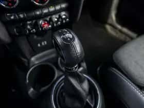 MINI Cooper (2017) thumbnail 29