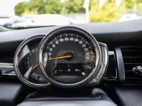 MINI Cooper (2017) thumbnail 35