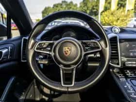 Porsche Cayenne (2017) thumbnail 21