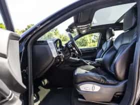 Porsche Cayenne (2017) thumbnail 22