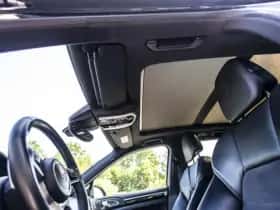 Porsche Cayenne (2017) thumbnail 25