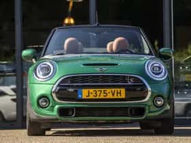 MINI Cooper S (2019) thumbnail 2