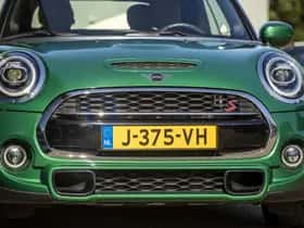 MINI Cooper S (2019) thumbnail 13