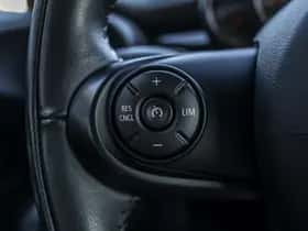 MINI Cooper S (2019) thumbnail 29