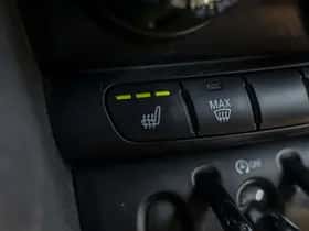 MINI Cooper S (2019) thumbnail 33