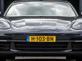 Porsche Panamera (2020) thumbnail 3