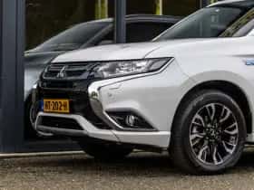 Mitsubishi Outlander thumbnail 11