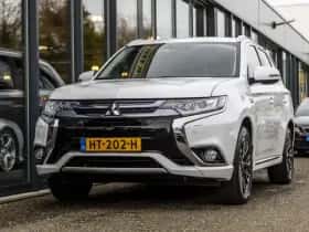 Mitsubishi Outlander thumbnail 12