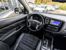 Mitsubishi Outlander thumbnail 20