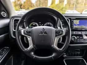 Mitsubishi Outlander thumbnail 21