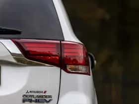 Mitsubishi Outlander thumbnail 8