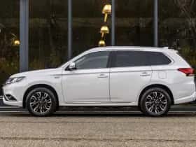 Mitsubishi Outlander thumbnail 9