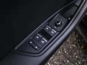 Audi A5 (2018) thumbnail 24