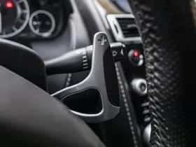 Aston Martin V8 Vantage (2011) thumbnail 38