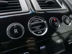 Aston Martin V8 Vantage (2011) thumbnail 40