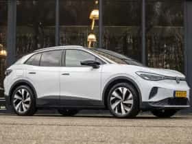 Volkswagen ID.4 (2021) thumbnail 2
