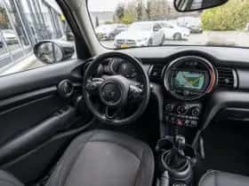 MINI One (2021) thumbnail 19