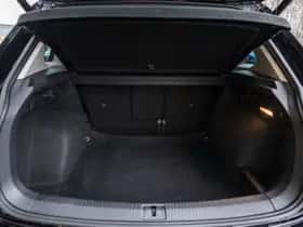 Volkswagen Tiguan (2021) thumbnail 13