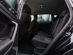Volkswagen Tiguan (2021) thumbnail 15