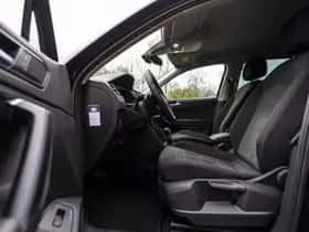 Volkswagen Tiguan (2021) thumbnail 21