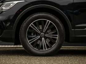 Volkswagen Tiguan (2021) thumbnail 9