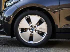 BMW i3 (2013) thumbnail 10