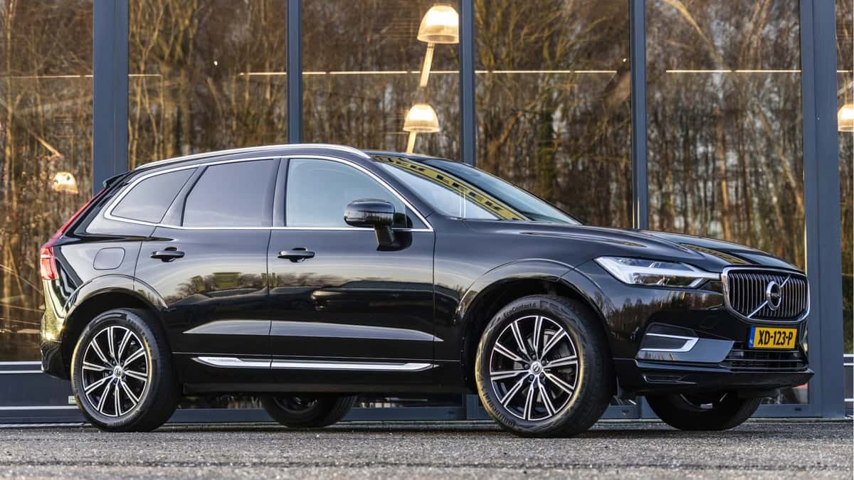 Volvo XC60 — foto 1