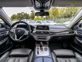 BMW 7-Serie (2018) thumbnail 29