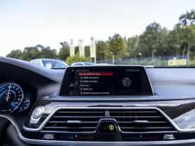 BMW 7-Serie (2018) thumbnail 51