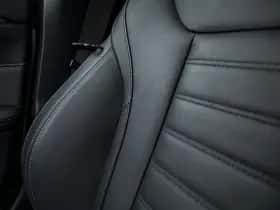 BMW i4 (2024) thumbnail 26