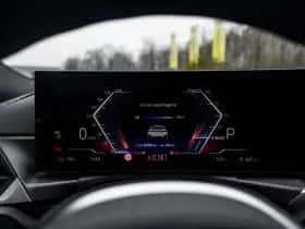 BMW i4 (2024) thumbnail 33