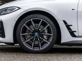 BMW i4 (2024) thumbnail 10