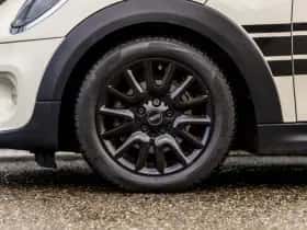MINI Cooper (2019) thumbnail 12