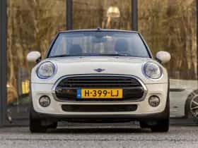 MINI Cooper (2019) thumbnail 3