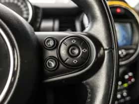 MINI Cooper (2019) thumbnail 24