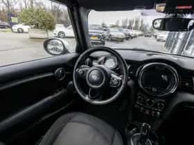 MINI Cooper (2019) thumbnail 35