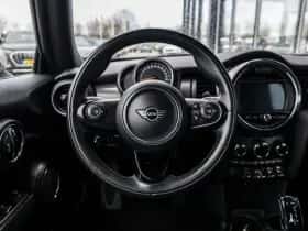 MINI Cooper (2019) thumbnail 36