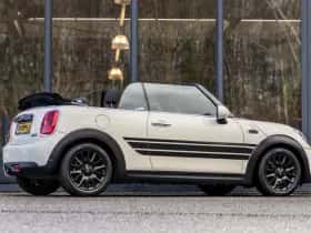 MINI Cooper (2019) thumbnail 6